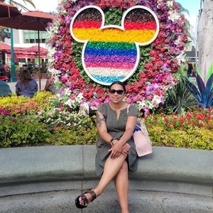 Meet your Posher, Jillian